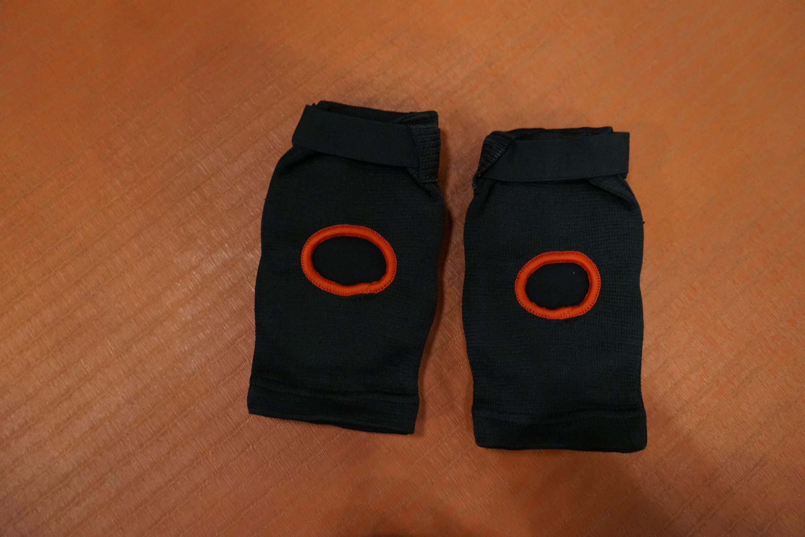 Competition Elbow Pads - Image 2